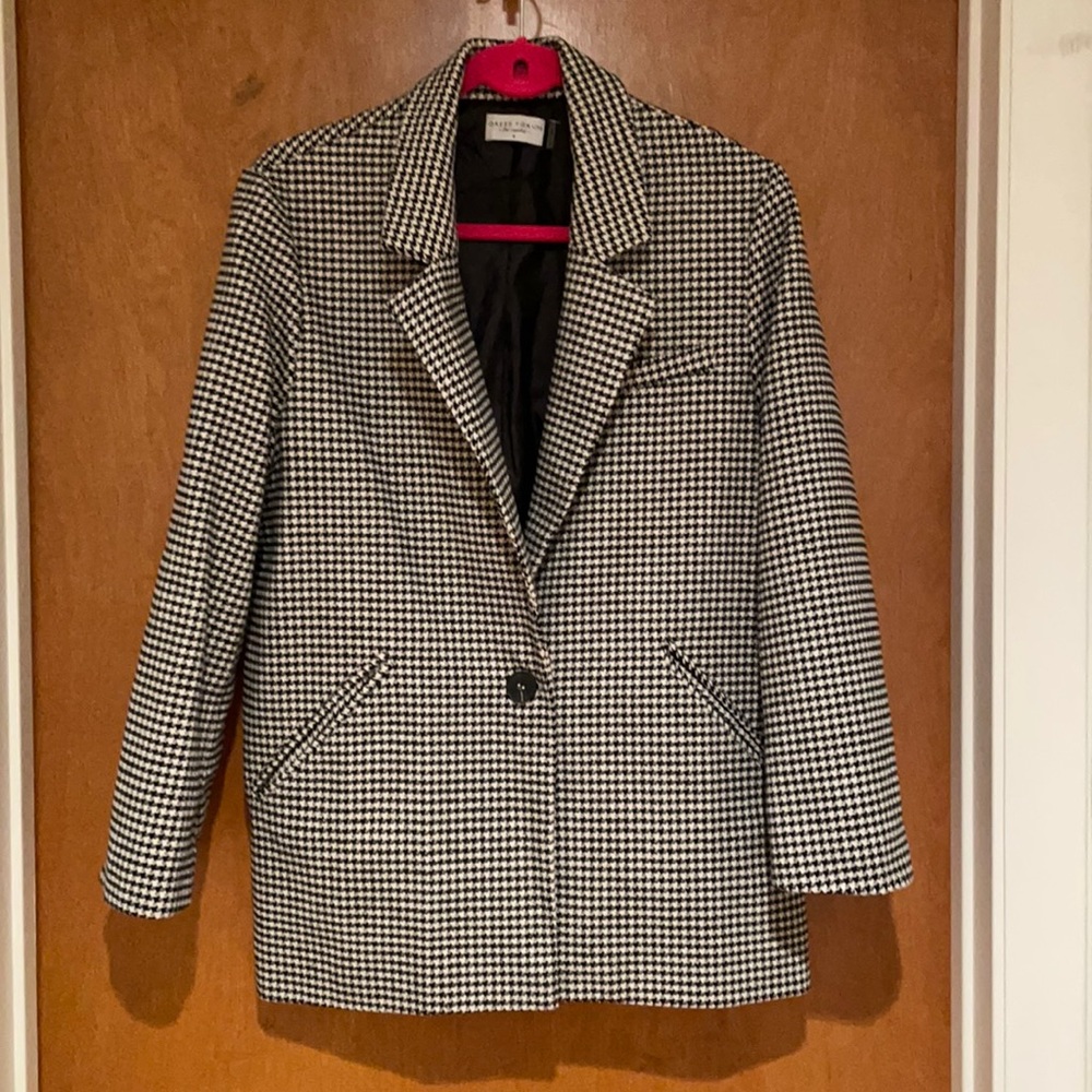 Dress Forum Houndstooth Blazer
